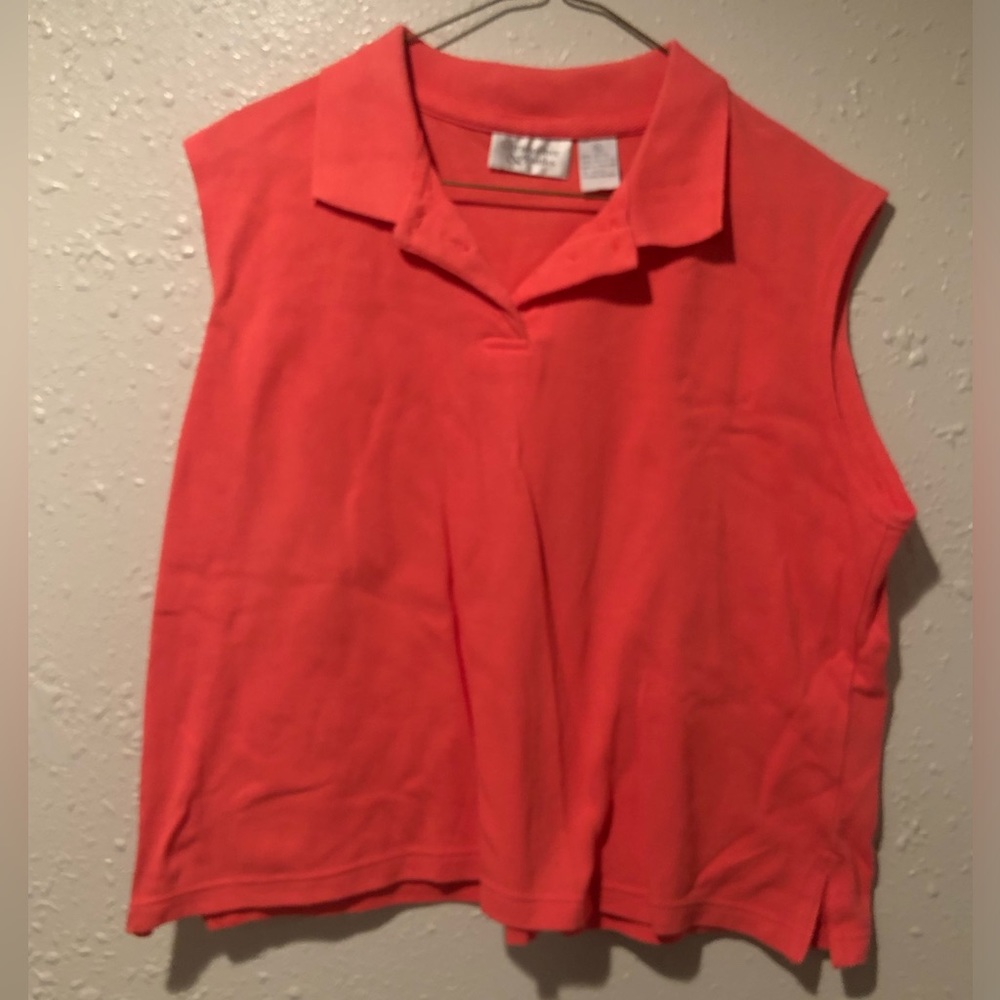 Christopher and Banks sleeveless tshirt. Coral in color. Sz XL